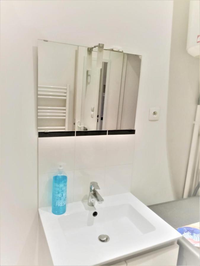 Appartement Proche Centre Ville, Gare Et Autoroute Melun Eksteriør bilde